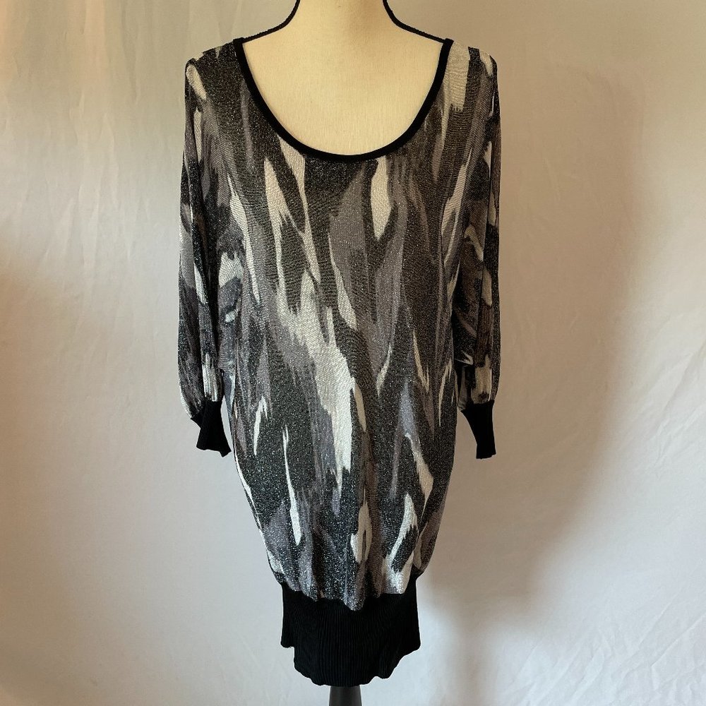Express Design Studio Metallic Black/Silver Banded Bottom Tunic Dress – Size L